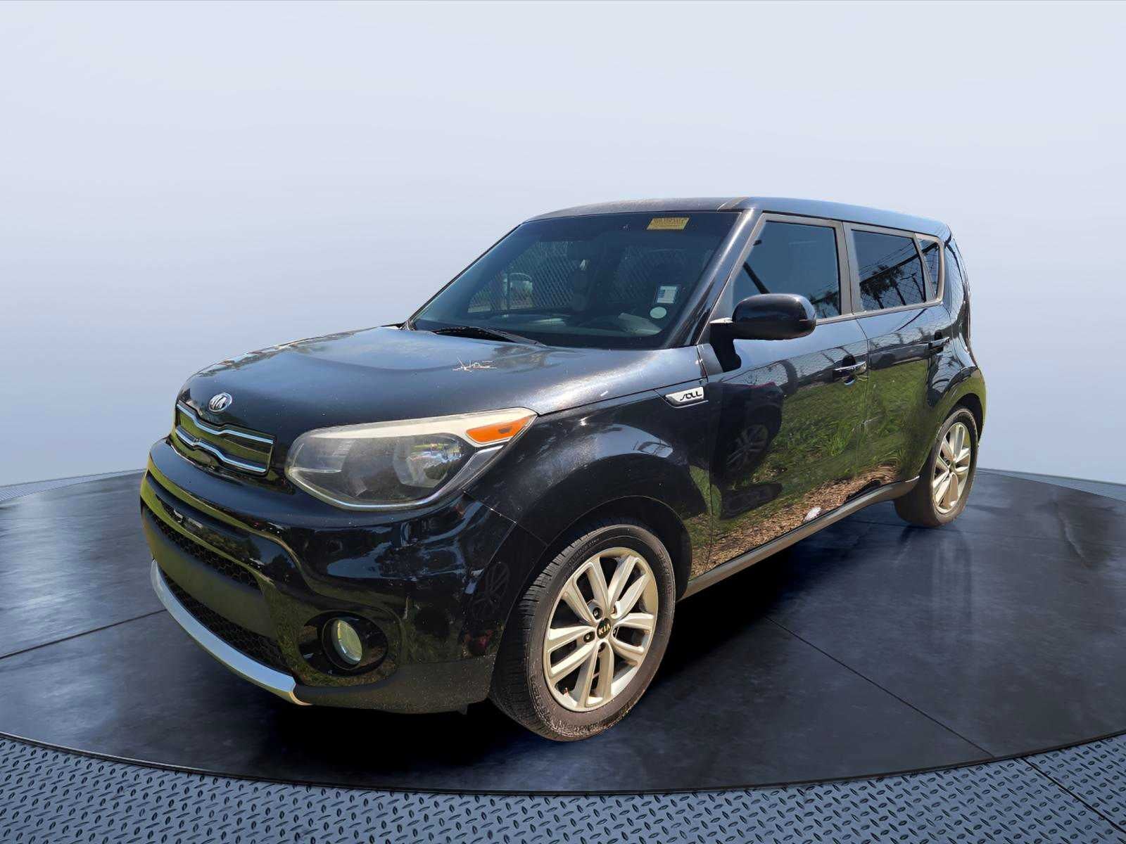 2018 Kia Soul + Auto
