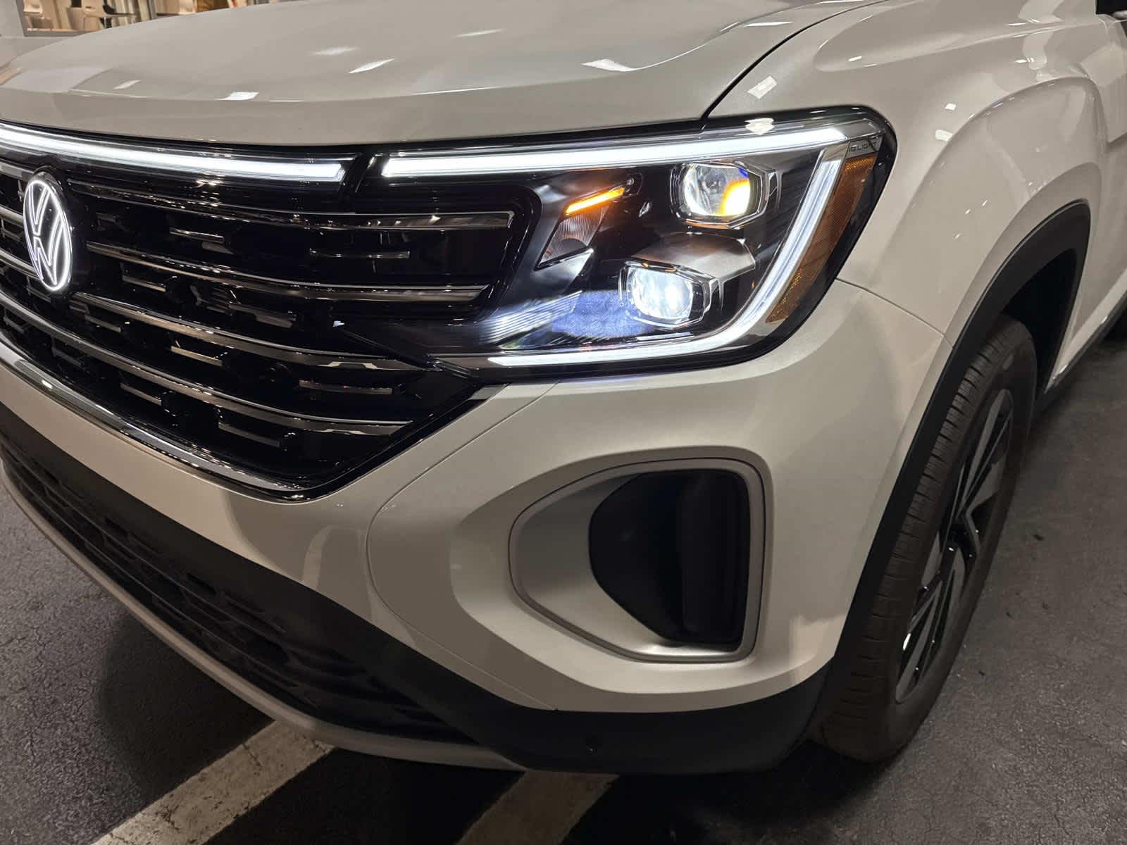 2026 Volkswagen Atlas 2.0T SEL