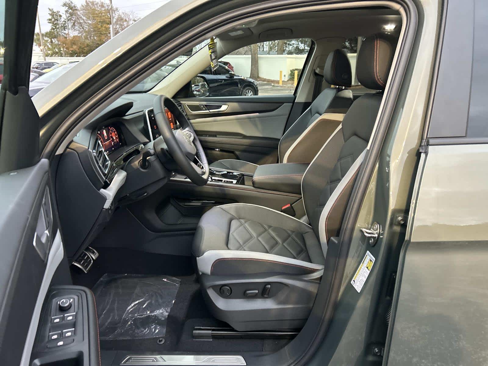 2026 Volkswagen Atlas 2.0T Peak Edition