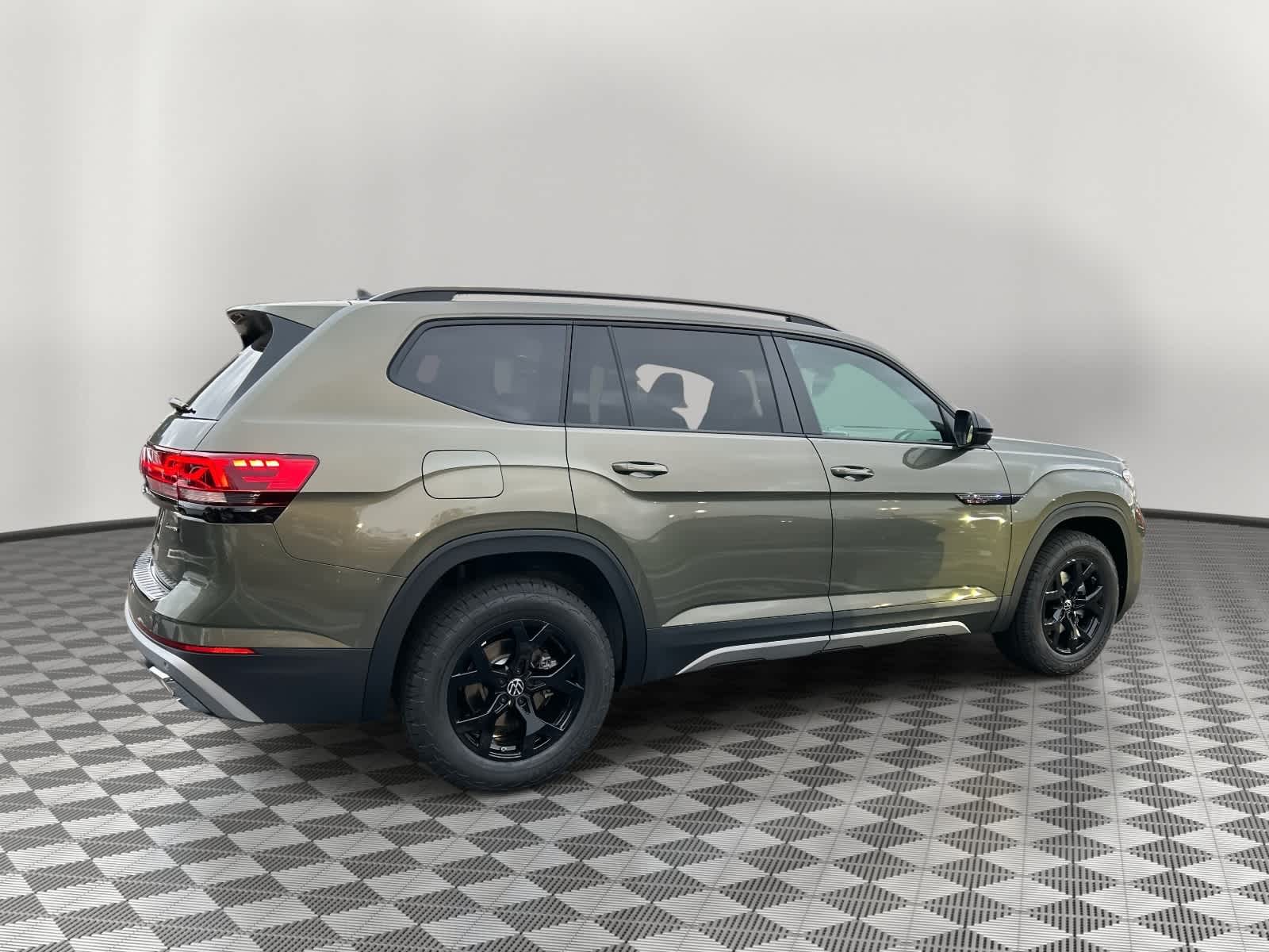 2026 Volkswagen Atlas 2.0T Peak Edition