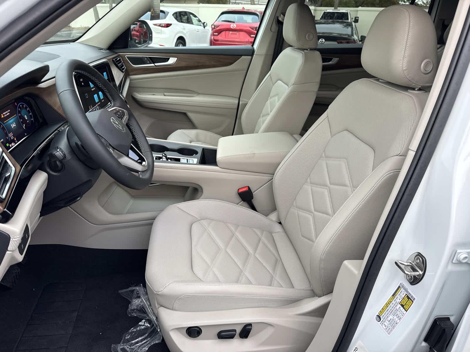 2026 Volkswagen Atlas 2.0T SE