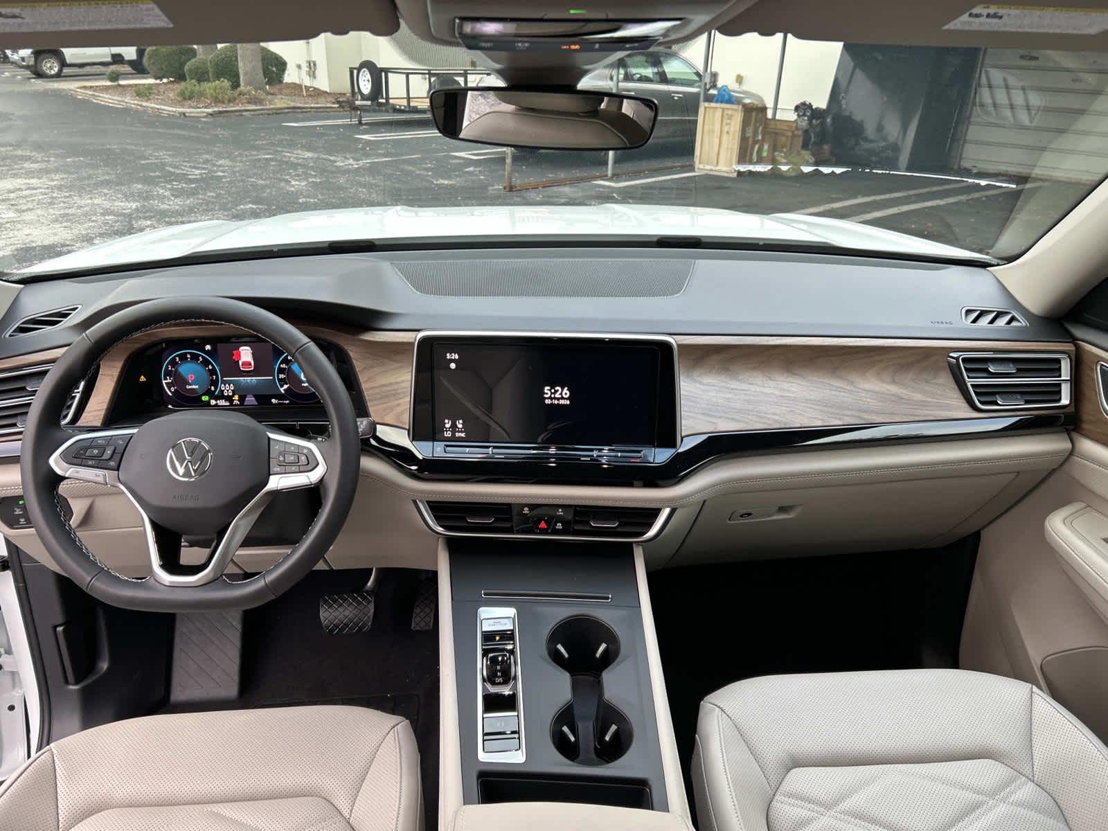 2026 Volkswagen Atlas 2.0T SE