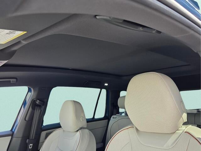 2027 Volkswagen Atlas SEL Premium R-Line