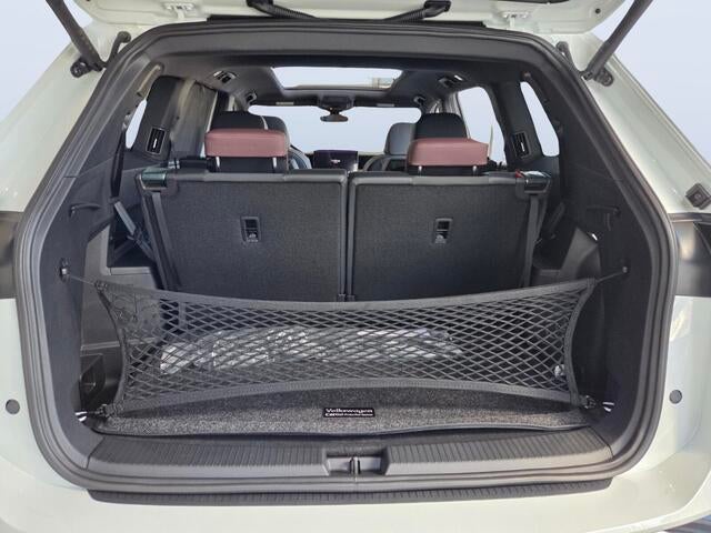 2027 Volkswagen Atlas SEL Premium R-Line