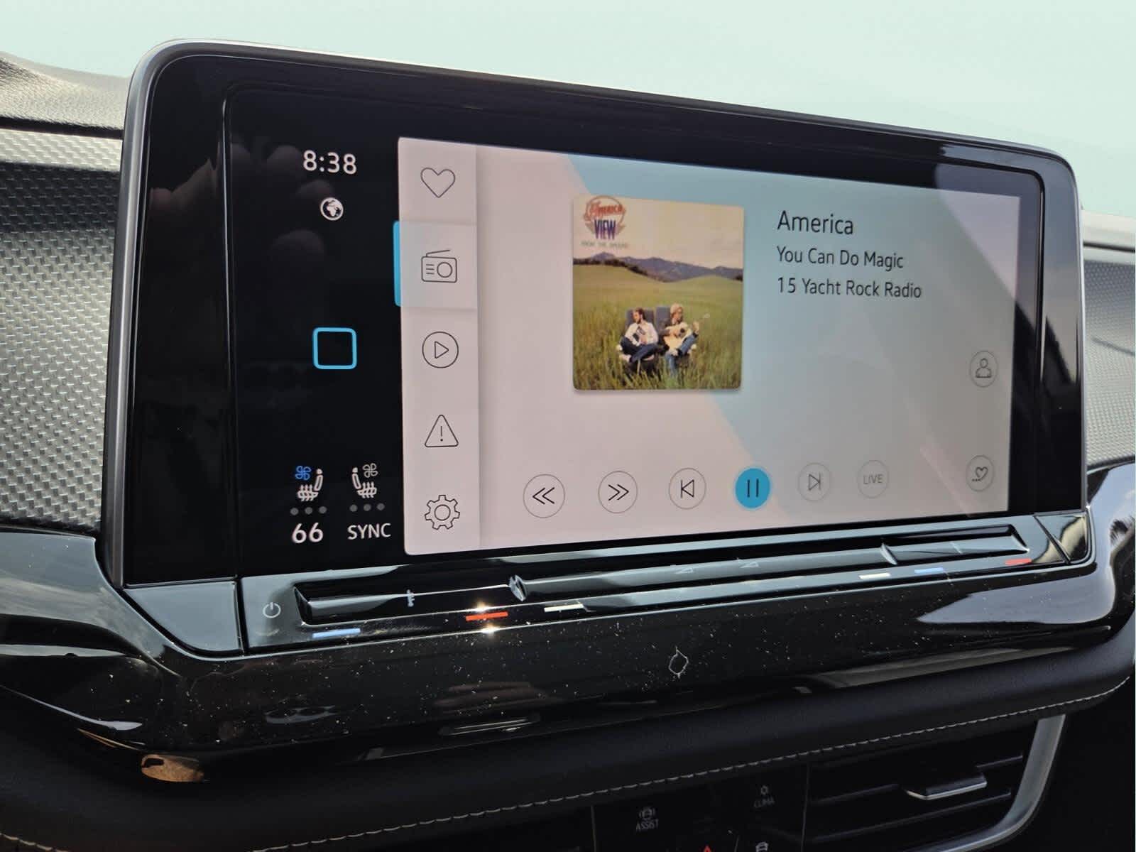 2026 Volkswagen Atlas Cross Sport 2.0T SEL Premium R-Line