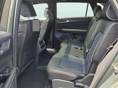 2026 Volkswagen Atlas Cross Sport 2.0T SEL Premium R-Line
