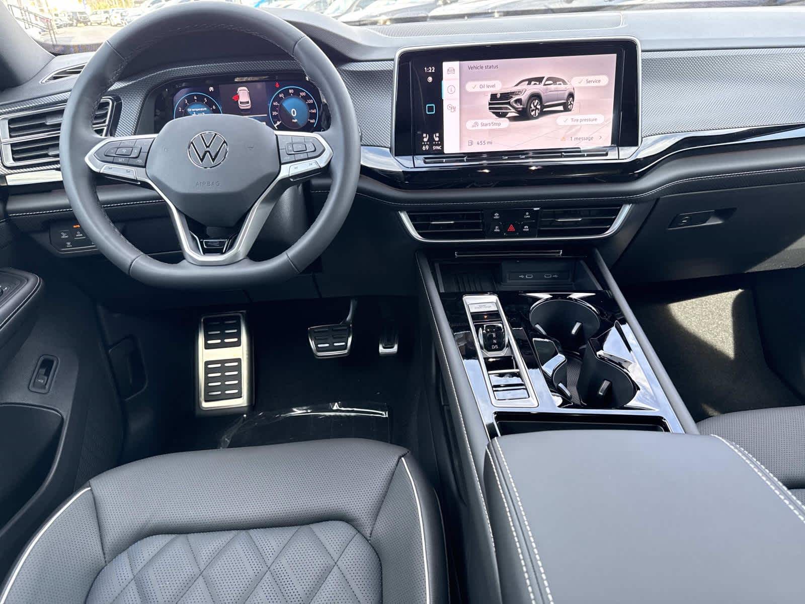 2026 Volkswagen Atlas Cross Sport 2.0T SEL Premium R-Line