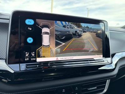 2026 Volkswagen Atlas Cross Sport 2.0T SEL Premium R-Line