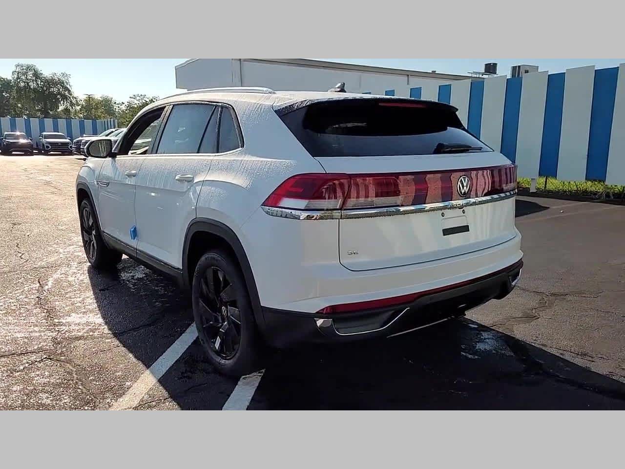 2026 Volkswagen Atlas Cross Sport 2.0T SE w/Technology