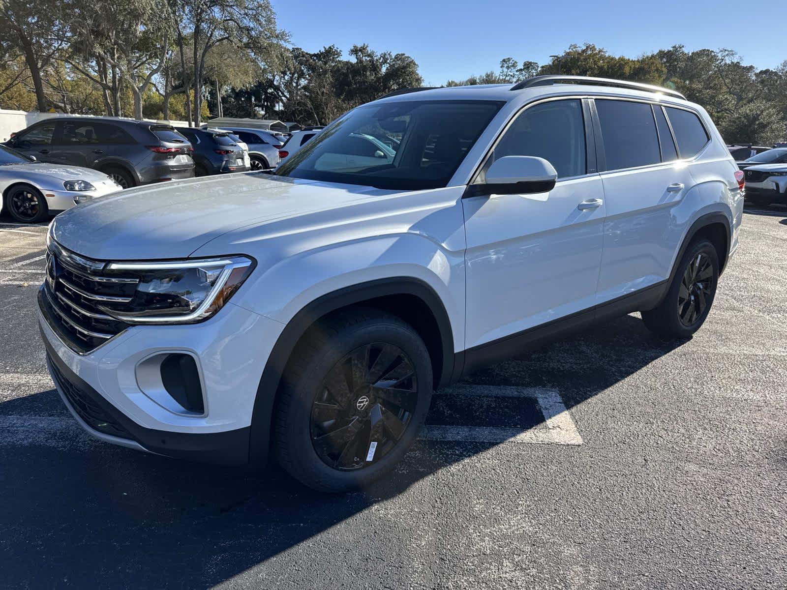2026 Volkswagen Atlas 2.0T SE w/Technology