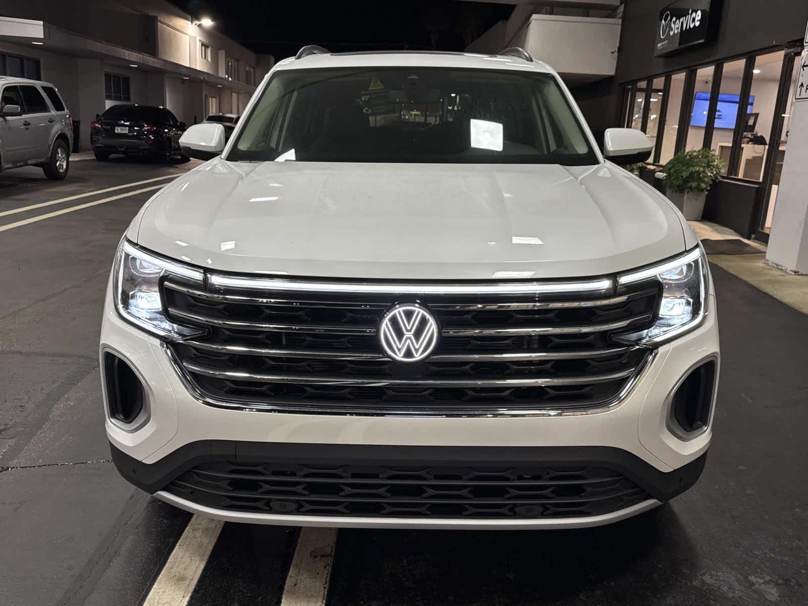 2026 Volkswagen Atlas 2.0T SE w/Technology