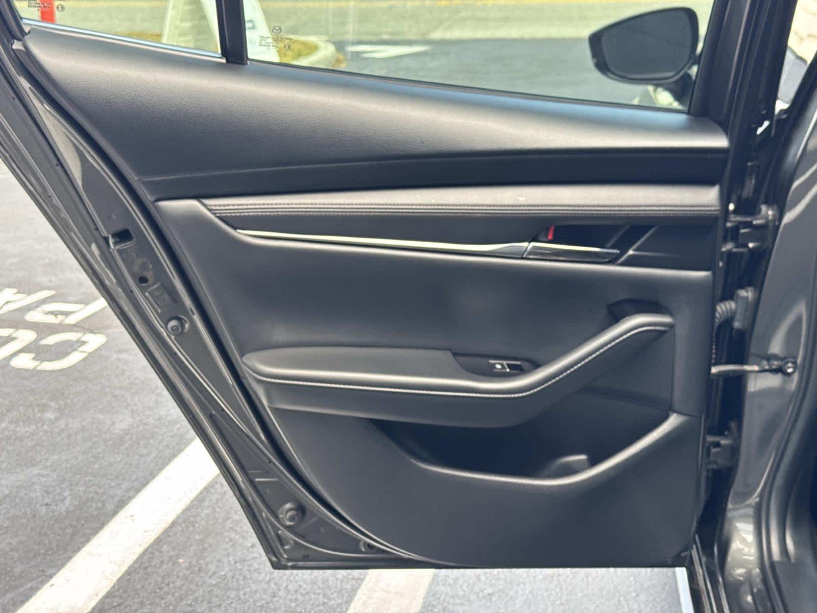 2023 Mazda MAZDA3 2.5 S Premium