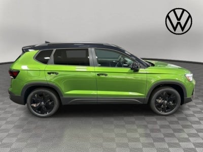 2026 Volkswagen Taos SE Black