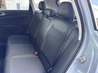 2026 Volkswagen Taos SE Black