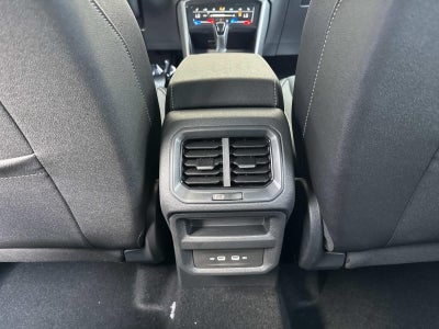 2026 Volkswagen Taos SE Black