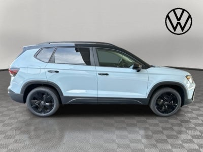 2026 Volkswagen Taos SE Black