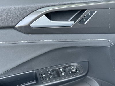 2026 Volkswagen Taos SE Black