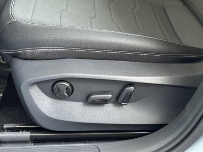 2026 Volkswagen Taos SE Black