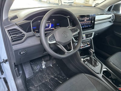 2026 Volkswagen Taos SE Black