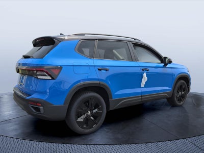 2026 Volkswagen Taos SE Black