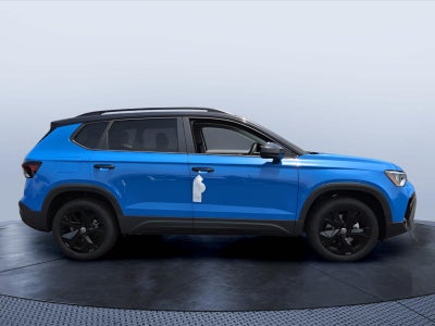 2026 Volkswagen Taos SE Black