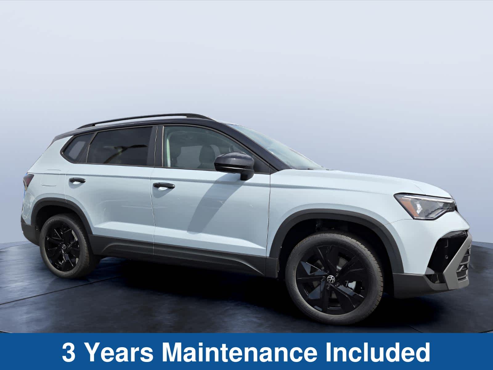 2026 Volkswagen Taos SE Black