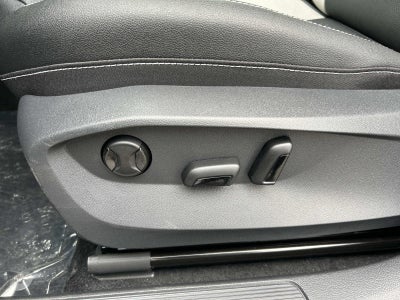 2026 Volkswagen Taos SEL