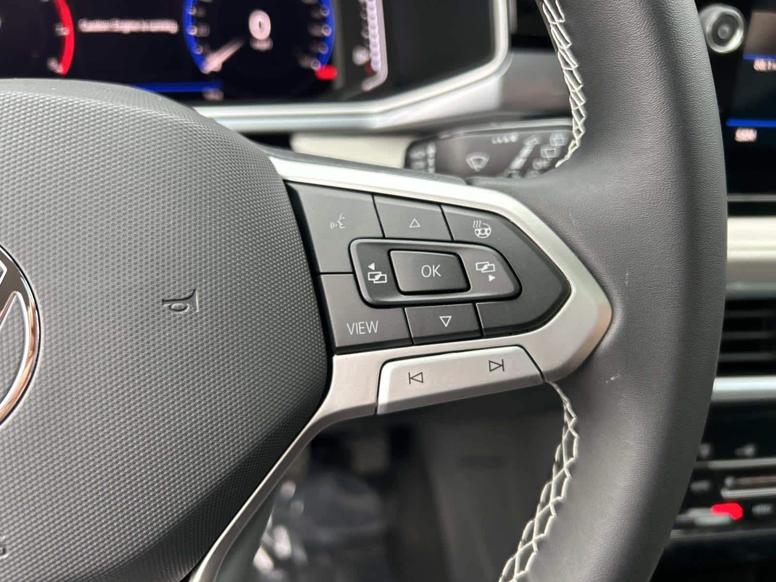 2026 Volkswagen Taos SEL