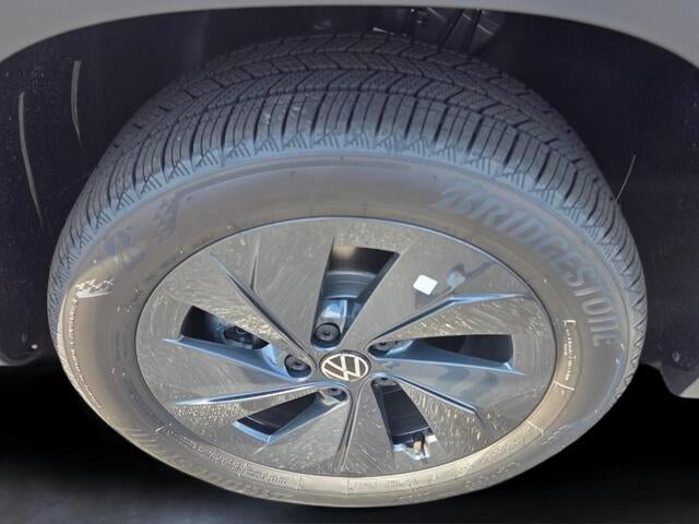 2026 Volkswagen Taos S