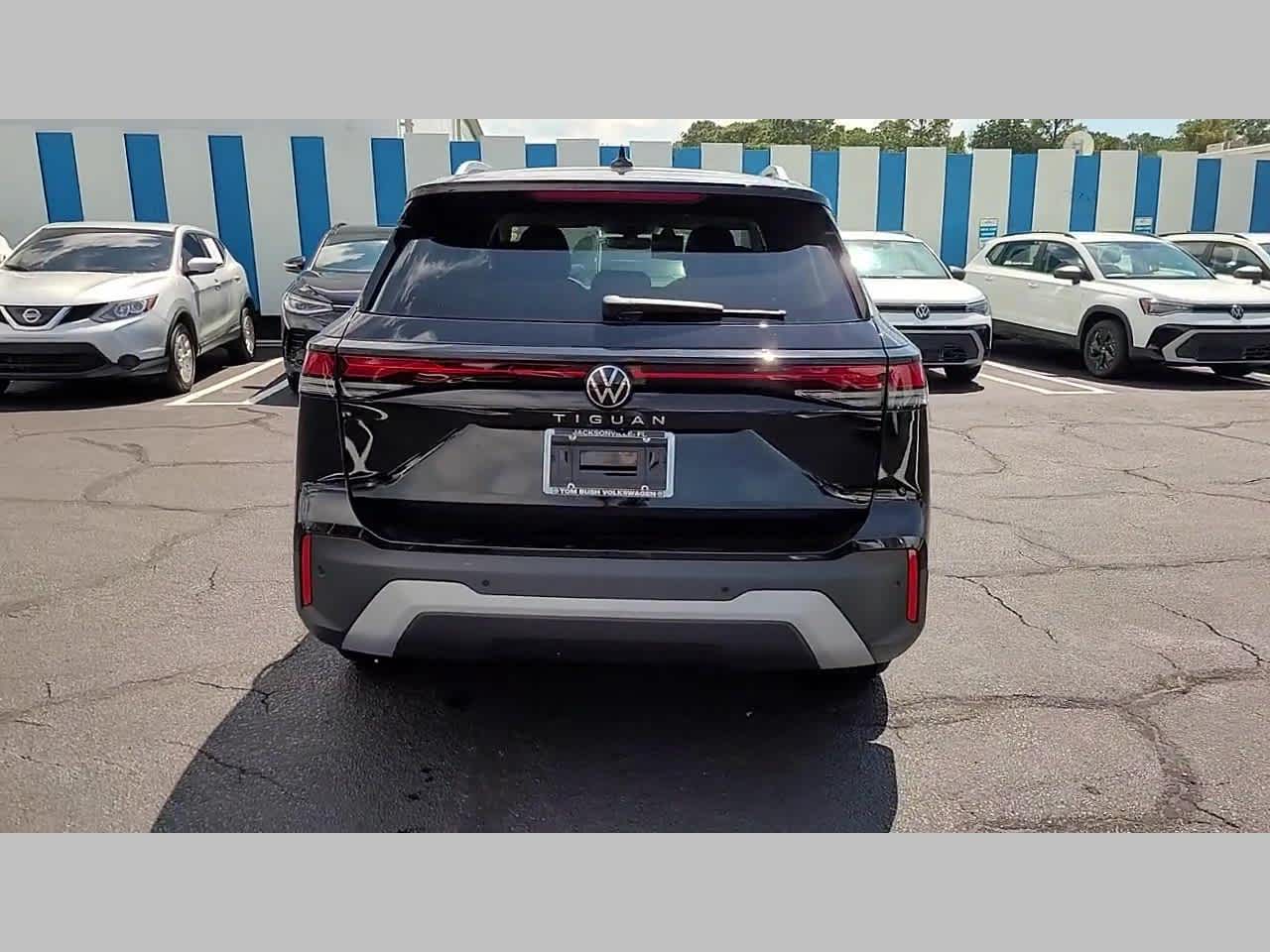 2025 Volkswagen Tiguan S