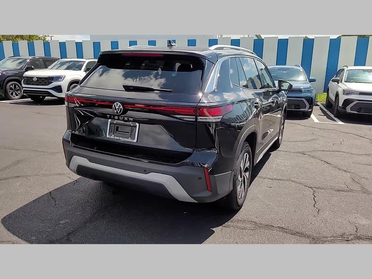 2025 Volkswagen Tiguan S