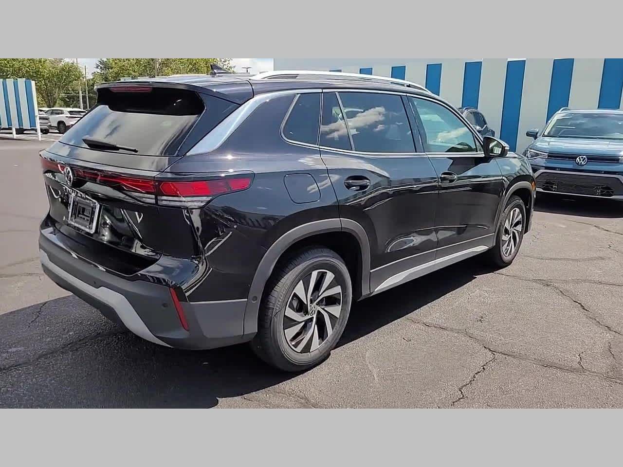 2025 Volkswagen Tiguan S