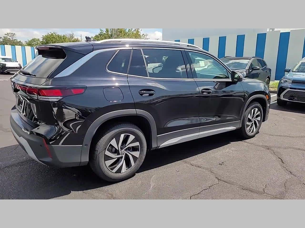 2025 Volkswagen Tiguan S