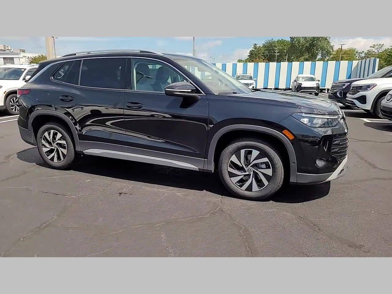 2025 Volkswagen Tiguan S