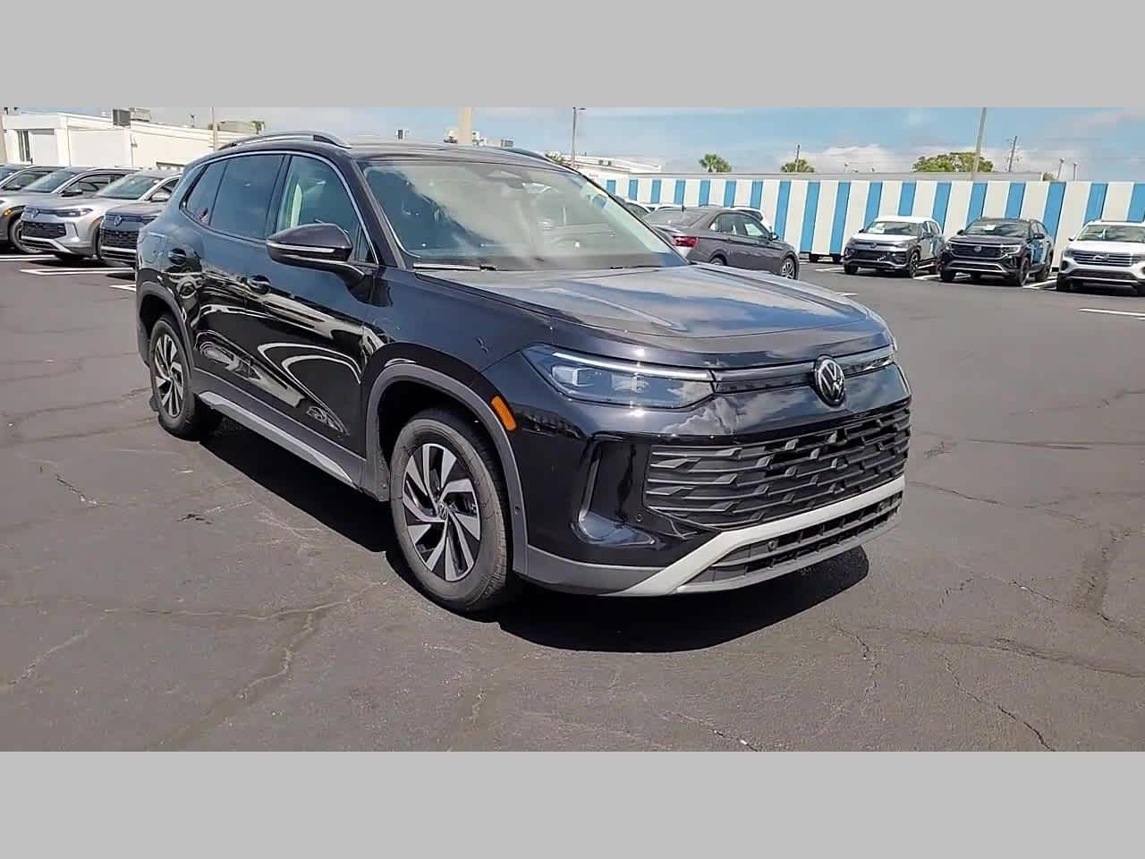 2025 Volkswagen Tiguan S