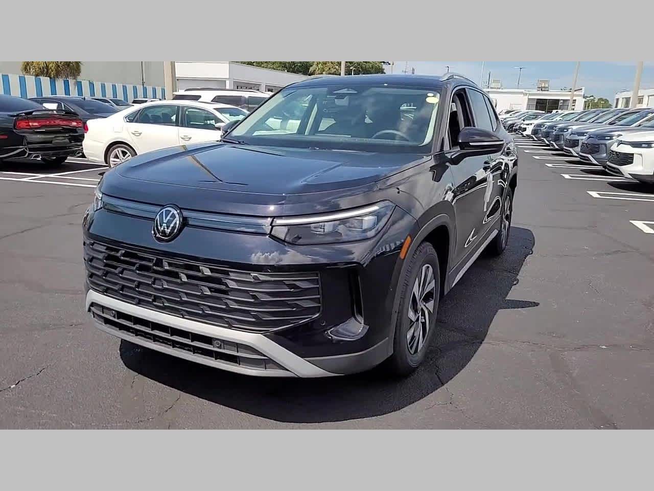 2025 Volkswagen Tiguan S