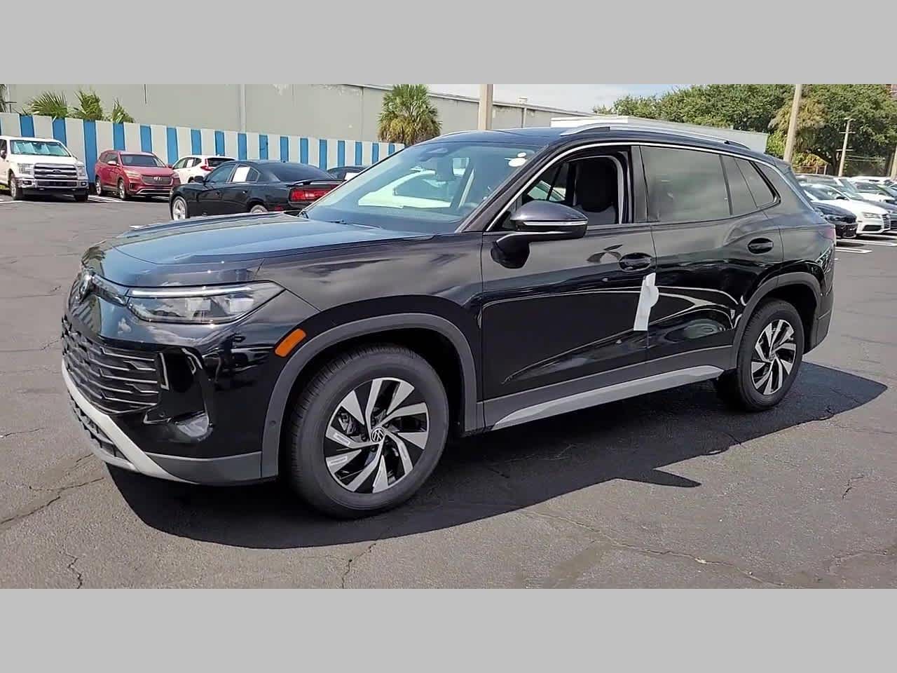 2025 Volkswagen Tiguan S