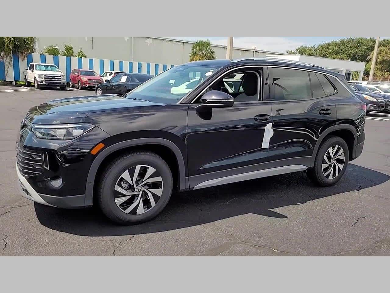 2025 Volkswagen Tiguan S