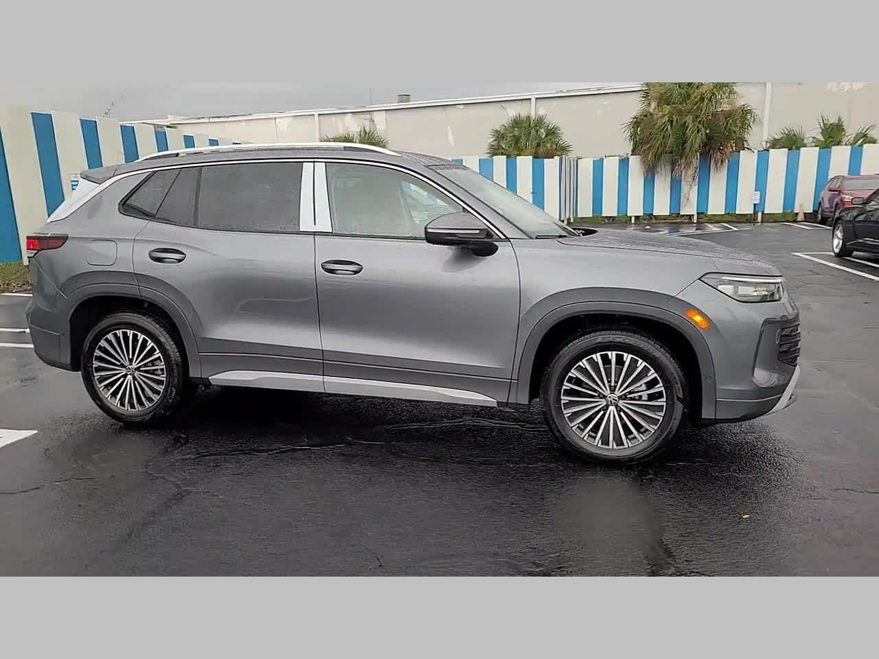 2025 Volkswagen Tiguan S