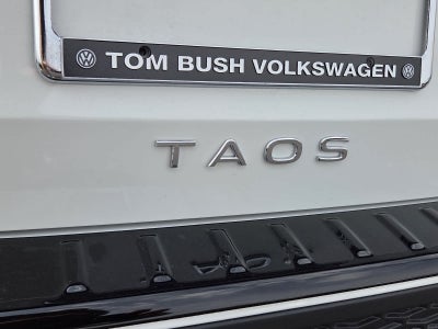 2026 Volkswagen Taos SE