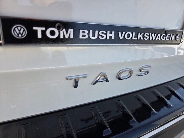 2026 Volkswagen Taos SE