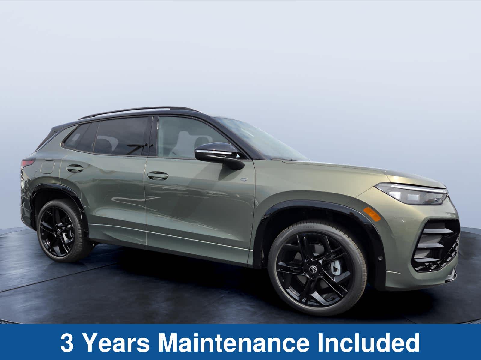 2026 Volkswagen Tiguan SE R-Line Black