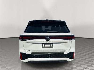 2026 Volkswagen Tiguan SE R-Line Black