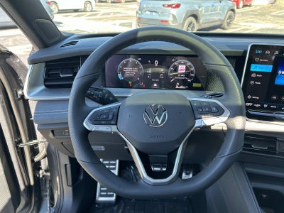 2026 Volkswagen Tiguan SE R-Line Black