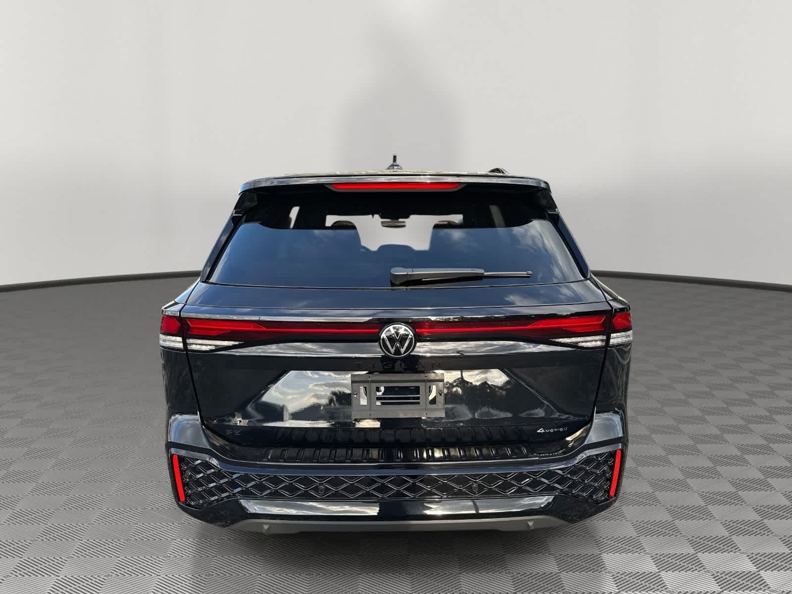 2026 Volkswagen Tiguan SE R-Line Black