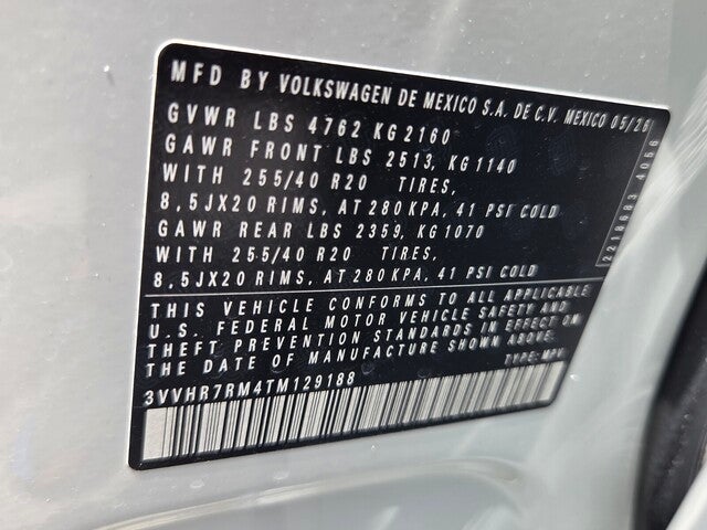 2026 Volkswagen Tiguan SE R-Line Black