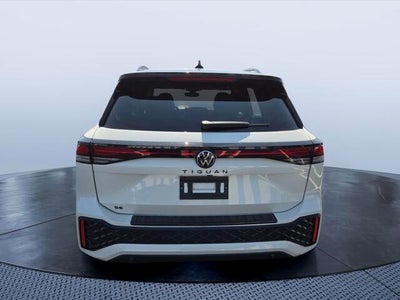 2026 Volkswagen Tiguan SE R-Line Black