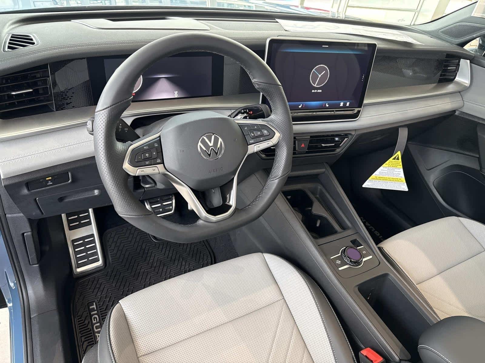 2026 Volkswagen Tiguan SE R-Line Black