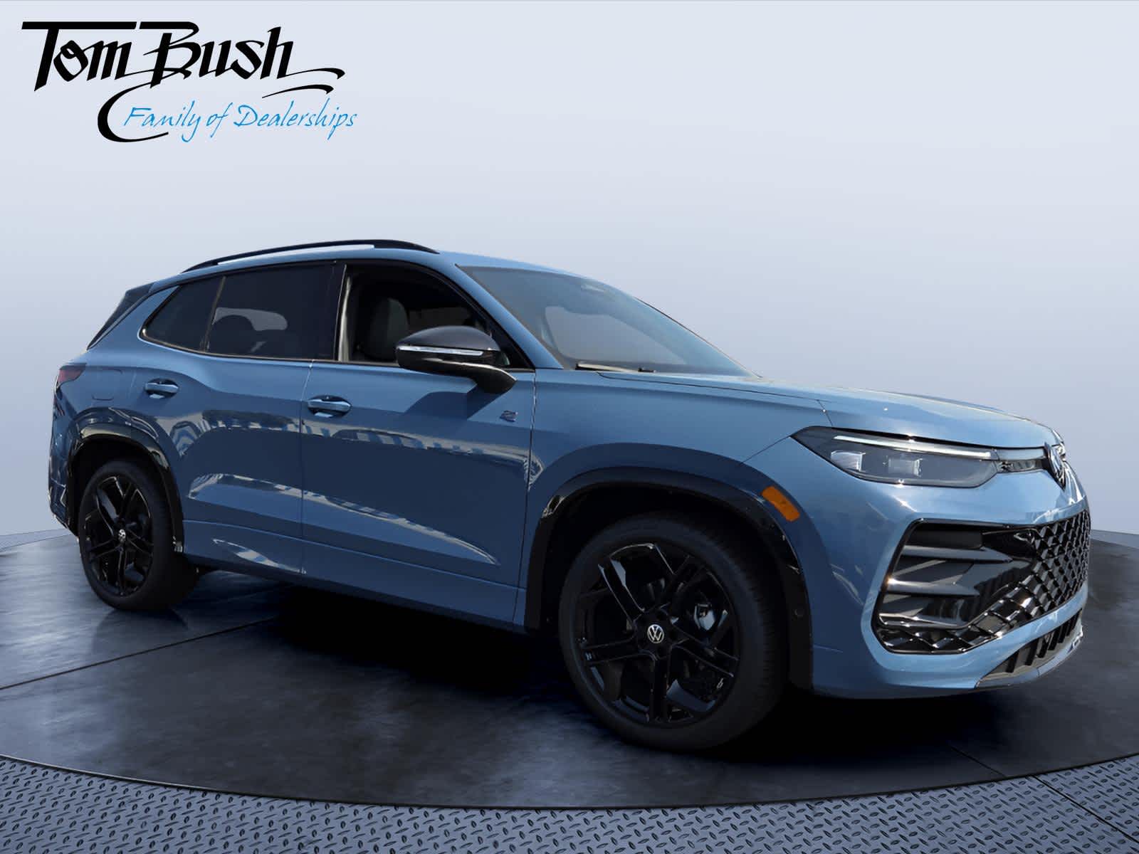 2026 Volkswagen Tiguan SE R-Line Black