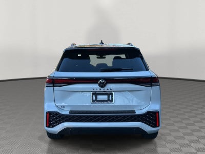 2026 Volkswagen Tiguan SE R-Line Black